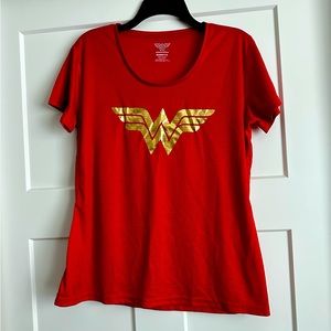 NWOT Wonder Woman Shirt